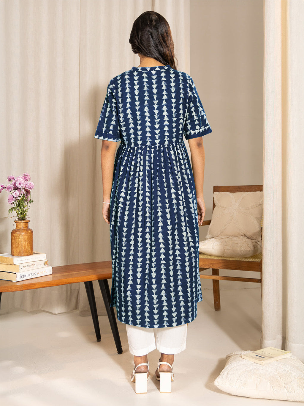 Janasya Dark Cotton Geometric A-Line Kurta - Distacart