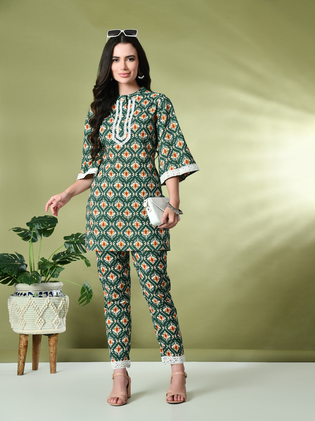 Myshka Women's Cotton Printed Co-ord set in Green Color