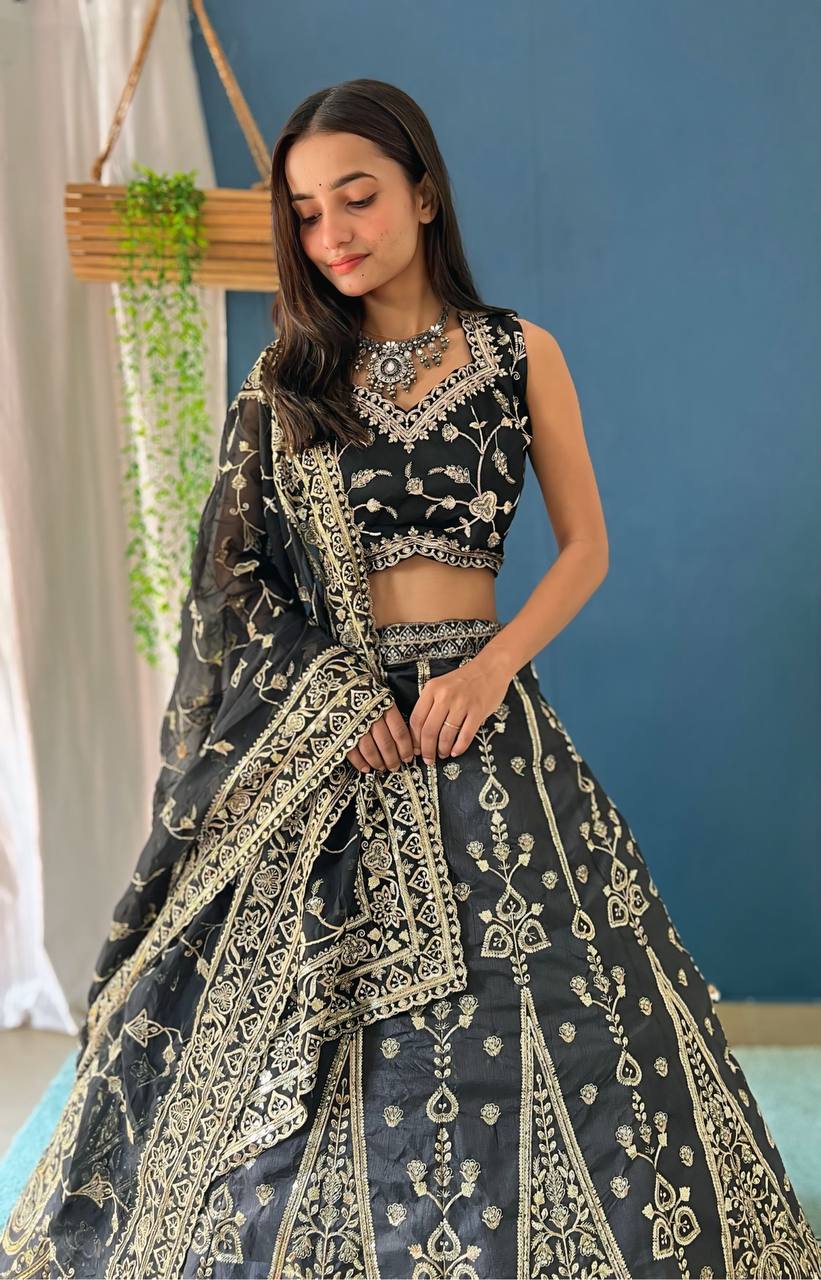 Lehenga Mart Designer Bollywood Style Wedding Wear Lehenga Choli - Black