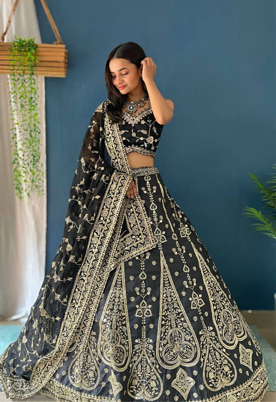 Lehenga Mart Designer Bollywood Style Wedding Wear Lehenga Choli - Black