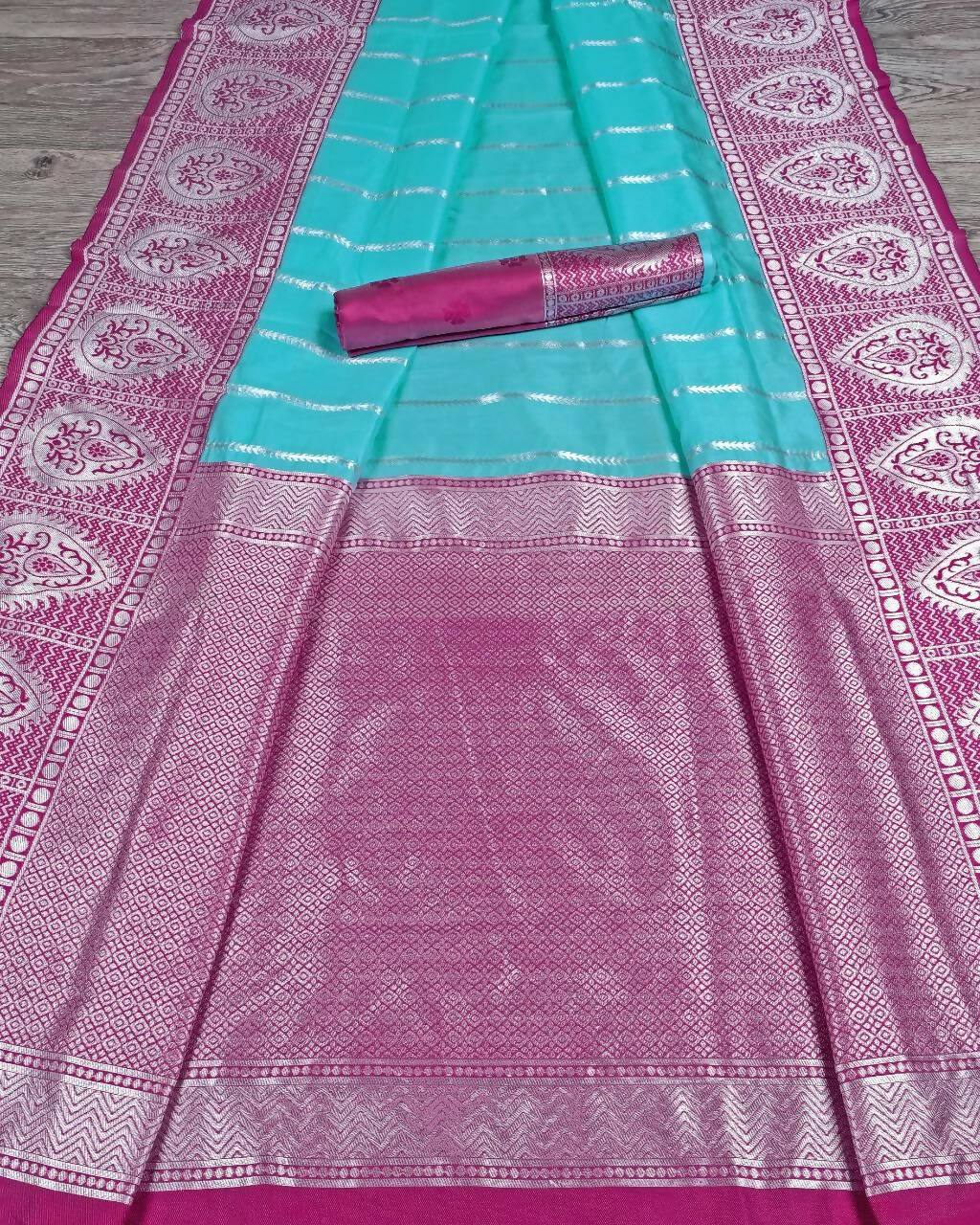 DEIANA'S Beautiful Designer Golden zari Soft Lichi Silk Saree - Blue