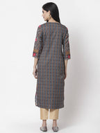 Myshka Women Multicolor Cotton Blend Printed 3/4 Sleeve Round Neck Kurta