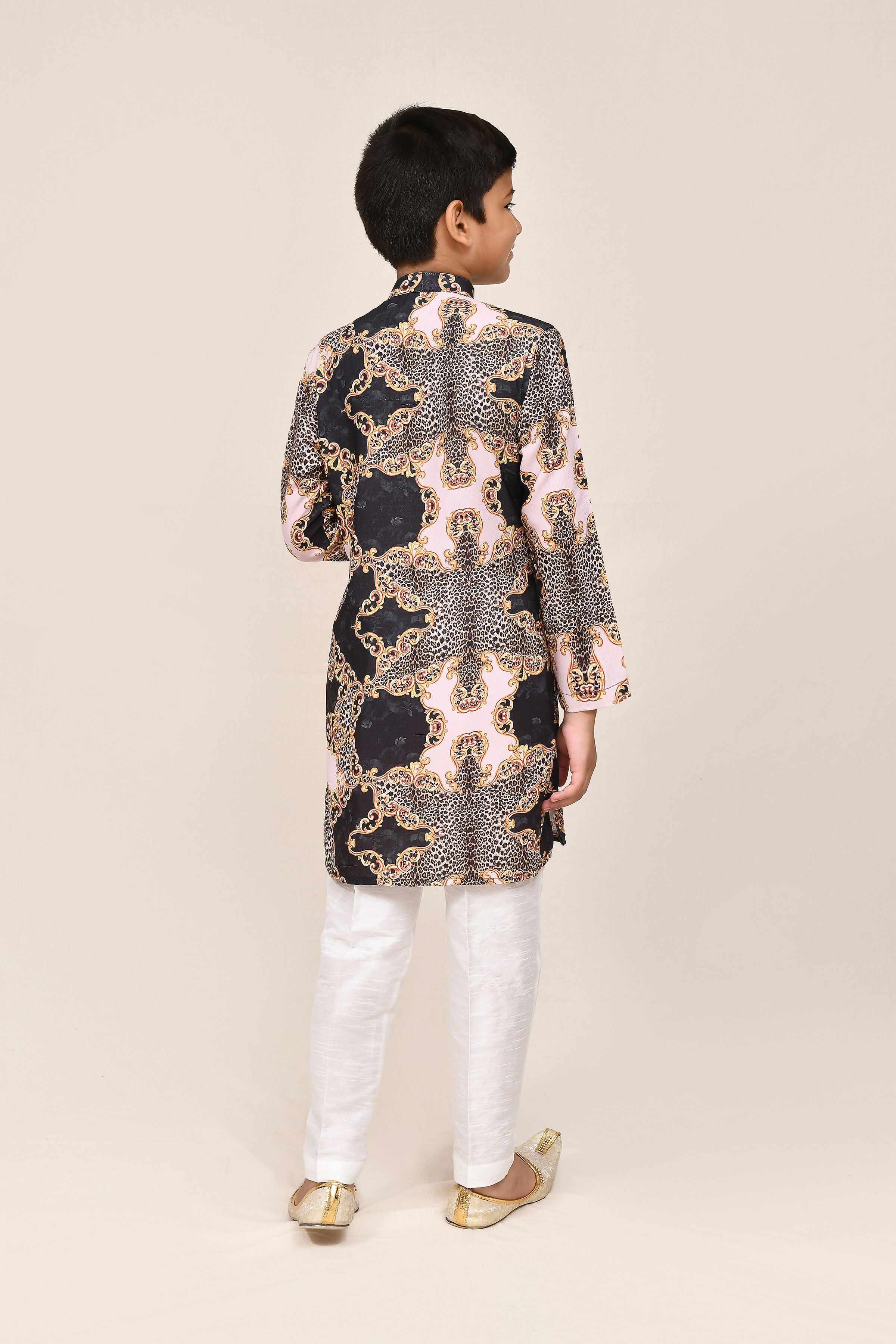 Joban Fashion Cotton Silk Black Kurta With Straight Fit Pant