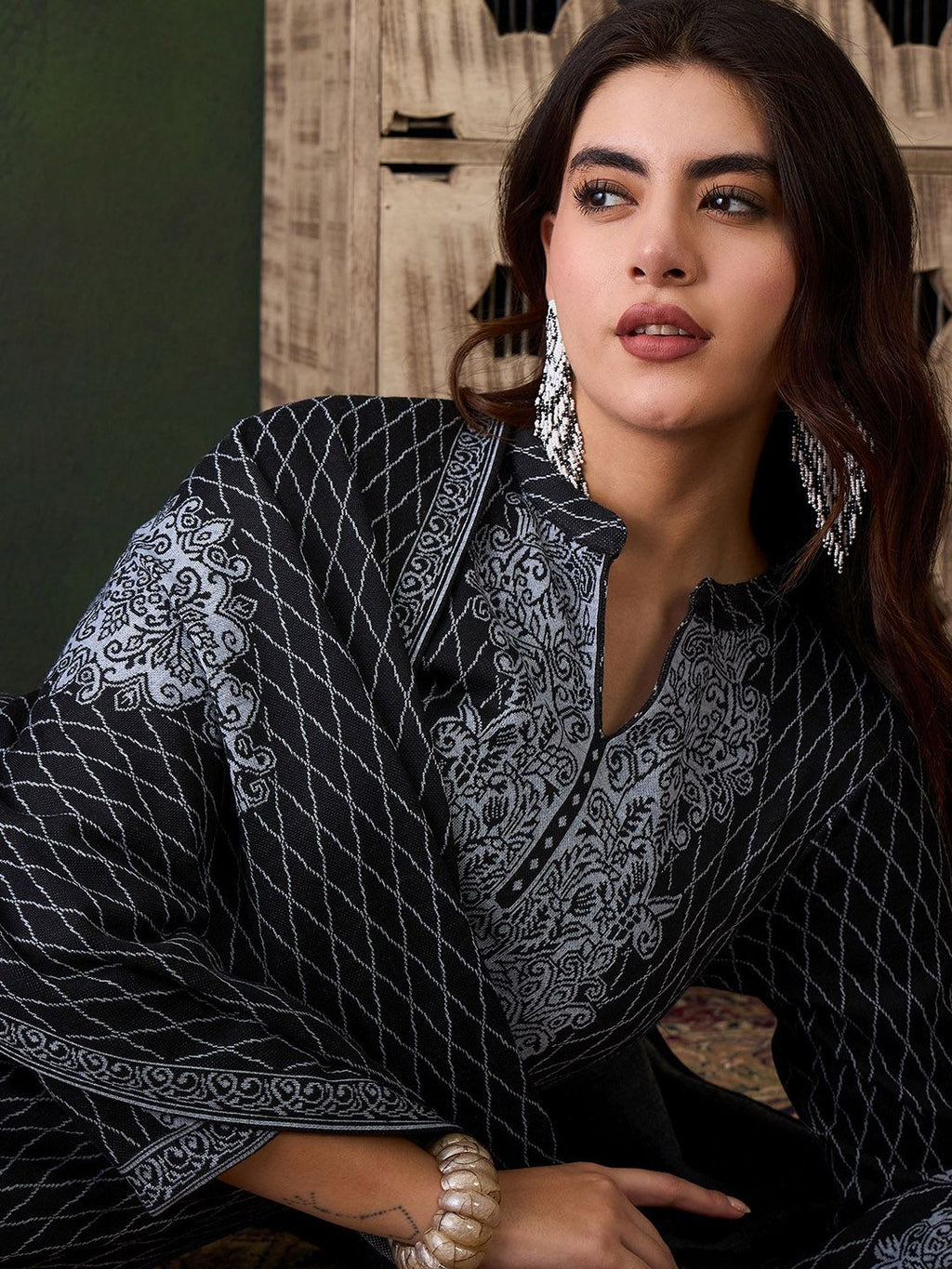 Sangria Ethnic Motifs Woven Design Mandarin Collar Straight Kurta With Trouser & Dupatta
