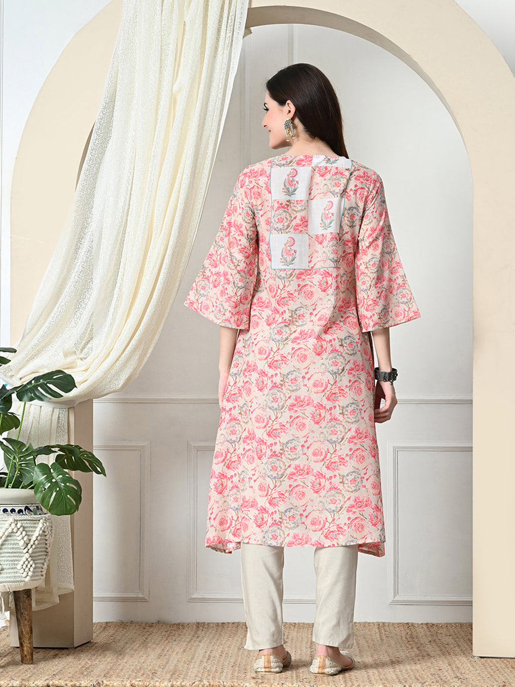 Myshka Women's Hakoba Printed A-Line Kurta in Peach Color