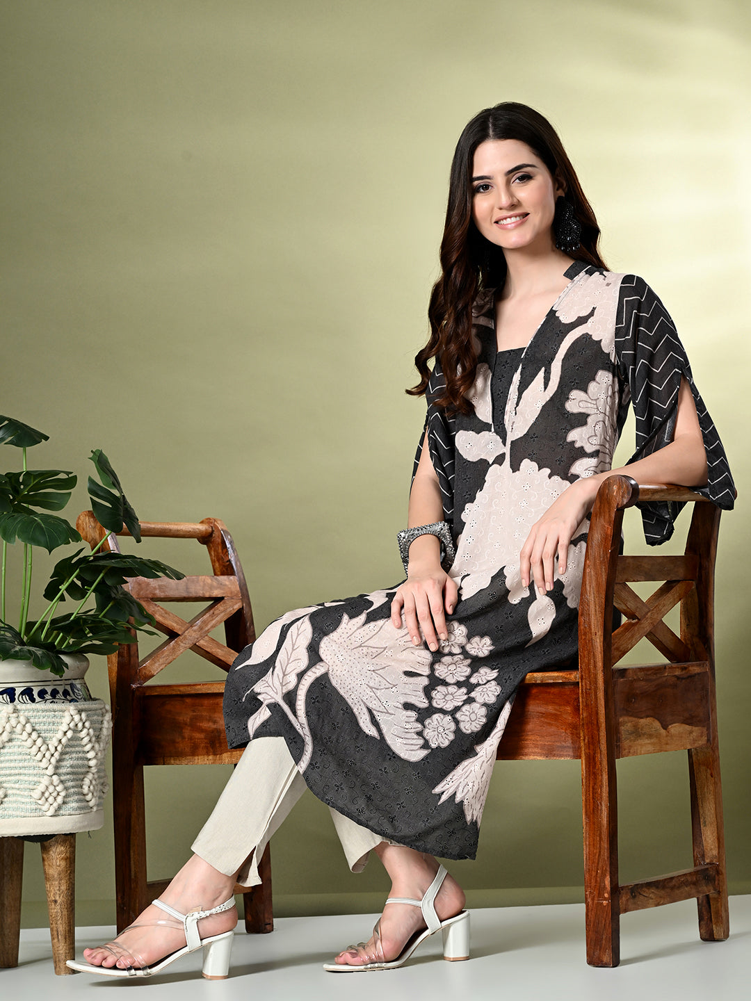 Myshka Women's Hakoba Printed A-Line Kurta in Black Color