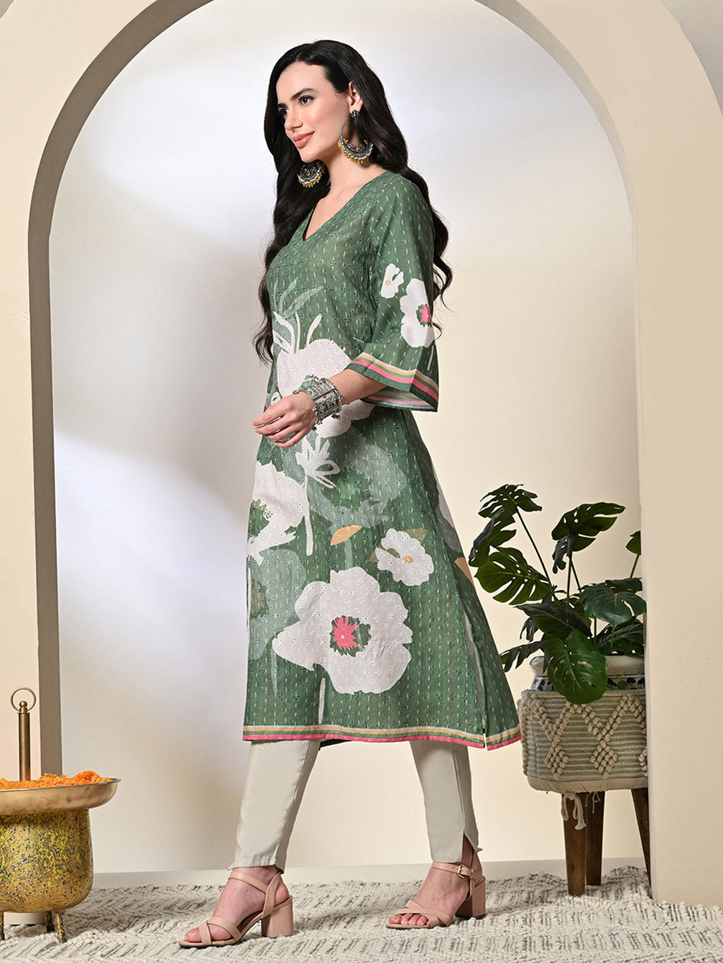 Myshka Women's Hakoba Printed A-Line Kurta in Green Color