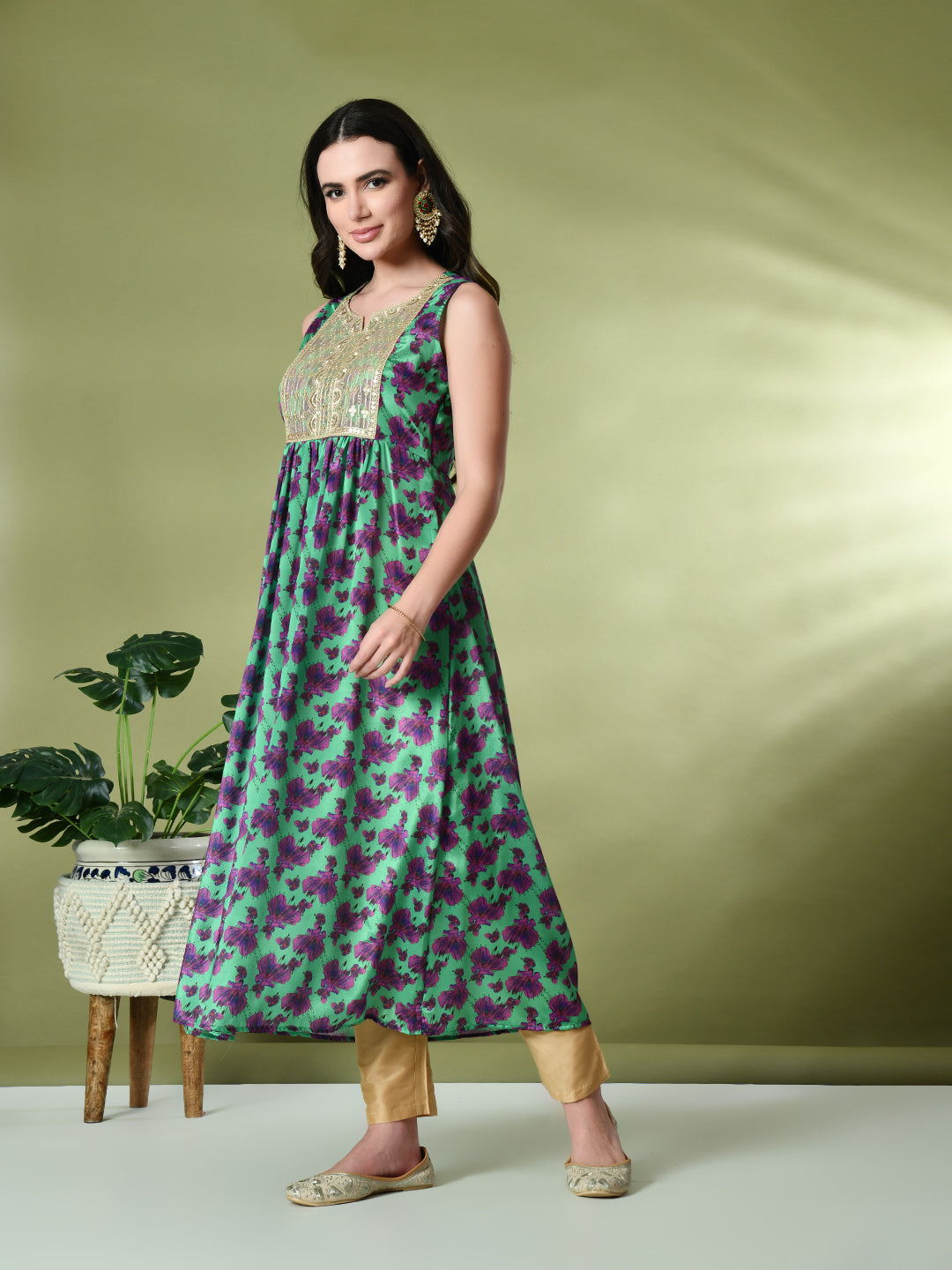 Myshka Women's Chinon Embroidered Flayerd Kurta in Green Color