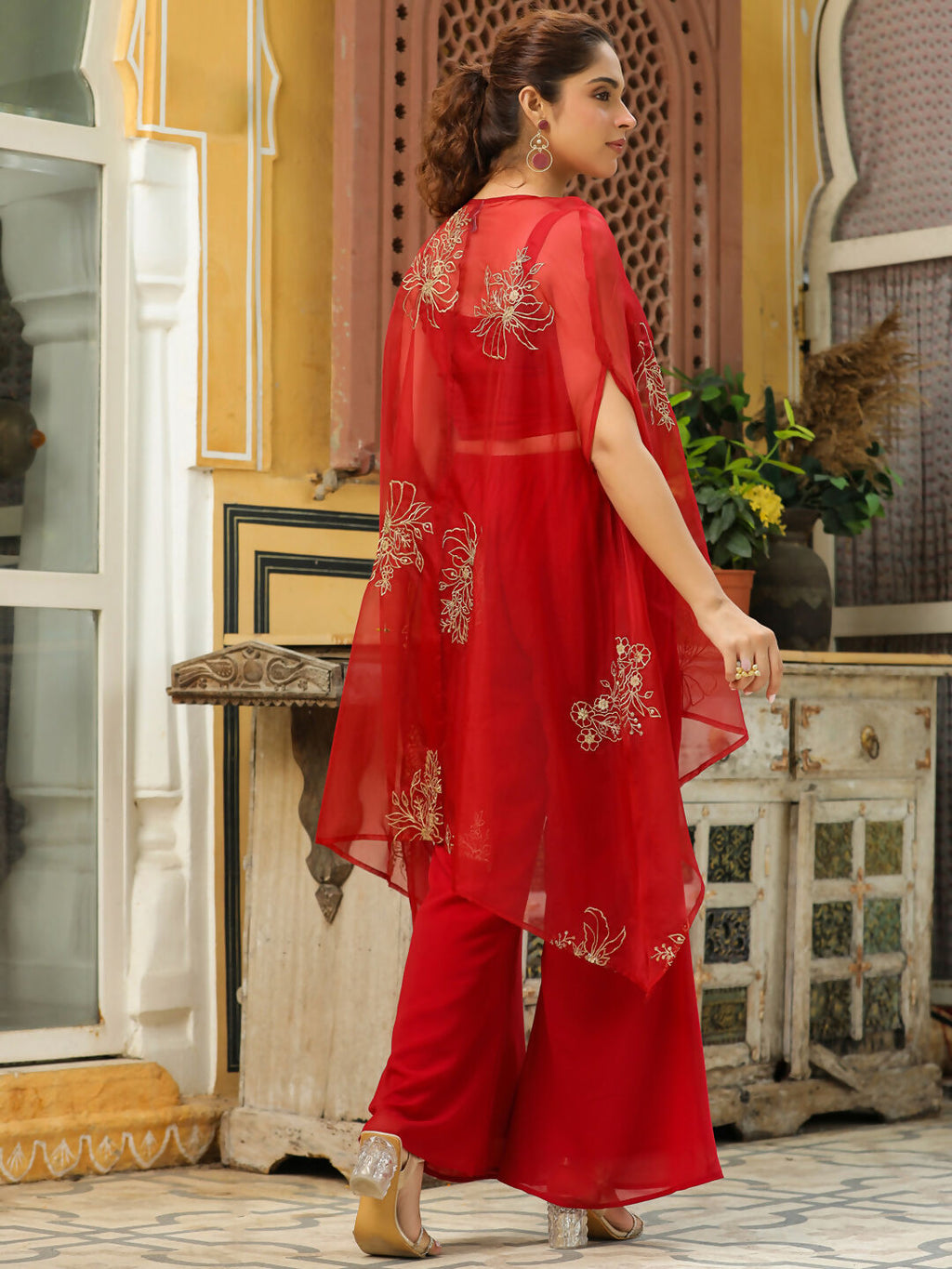 Janasya Maroon Georgette Solid Top Bottom Cape