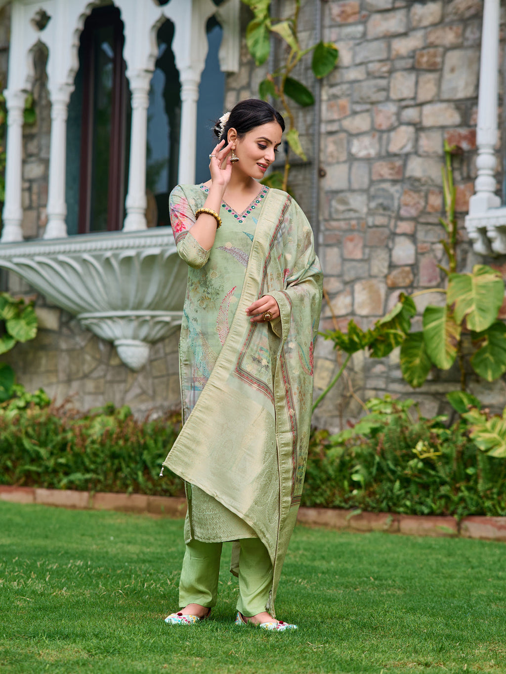 Mirror Embroidered Banarasi Silk Kurta With Pant & Banarasi Dupatta, Green - Hiral Fashion