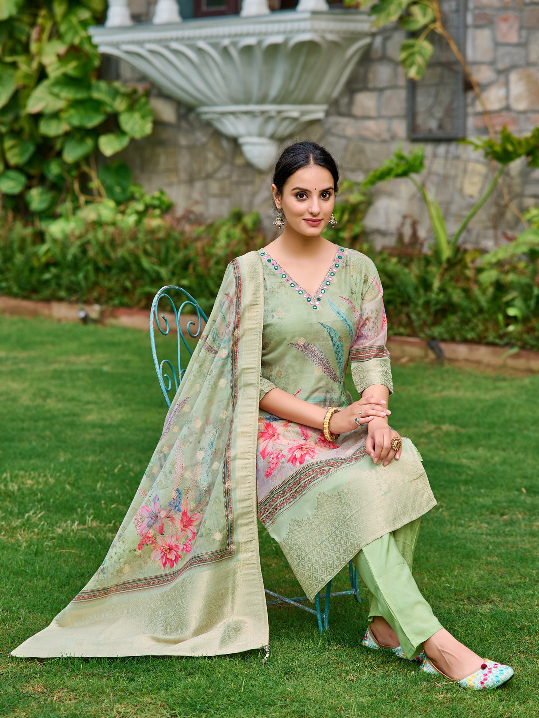 Mirror Embroidered Banarasi Silk Kurta With Pant & Banarasi Dupatta, Green - Hiral Fashion