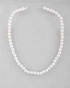 VOJ Pearl Beaded Necklace