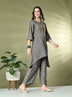 Myshka Women's Embroidered Keyhole Neck Bell Sleeves Kurta & Palazzos Sets in Grey Color
