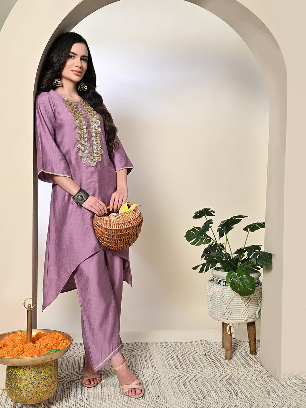 Myshka Women's Embroidered Keyhole Neck Bell Sleeves Kurta & Palazzos Sets in Lavender Color