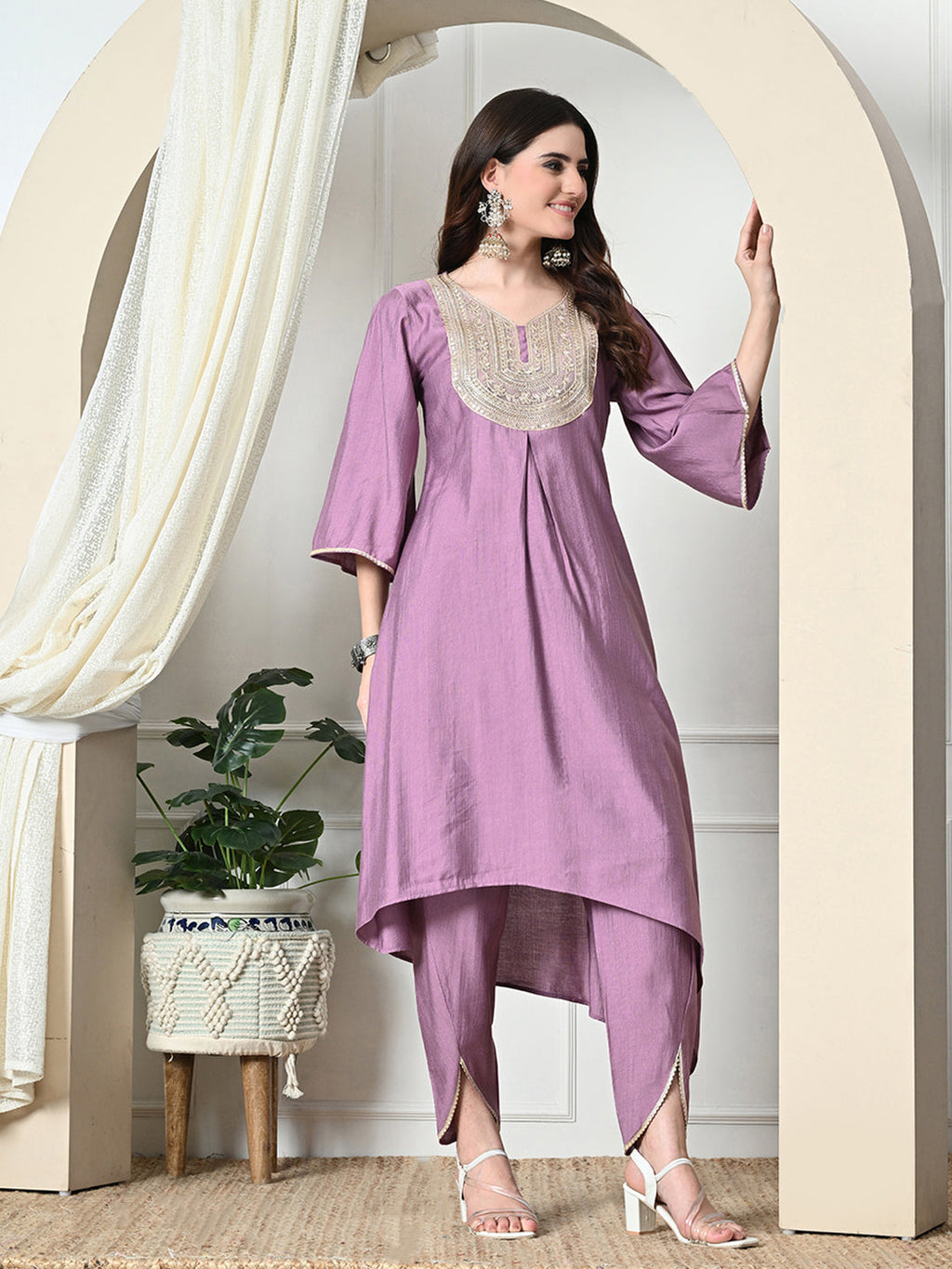 Myshka Women's Embroidered V-Neck Bell Sleeves Kurta & Dhoti Pants With Dupatta Sets in Lavender Color