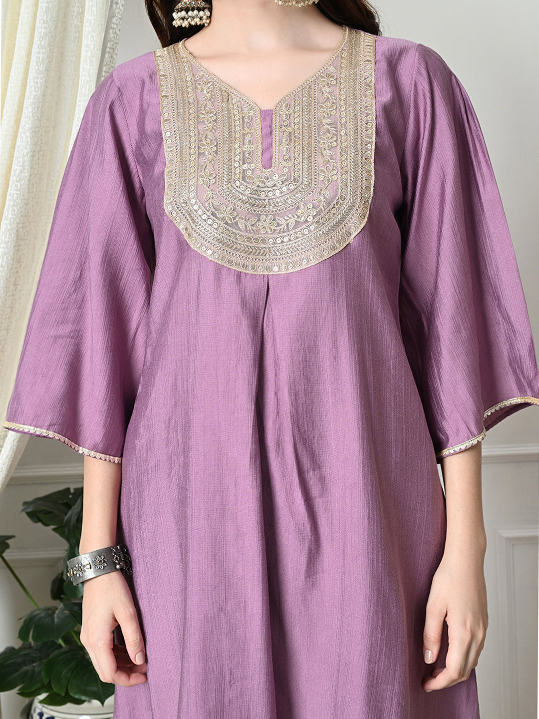 Myshka Women's Embroidered V-Neck Bell Sleeves Kurta & Dhoti Pants With Dupatta Sets in Lavender Color