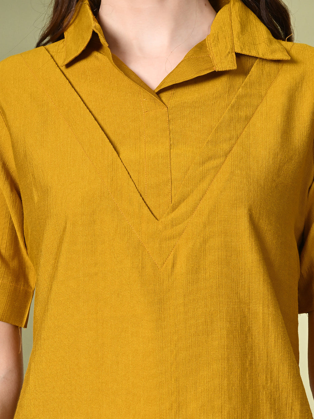 Myshka Women's Solid A-Line Collared Neck Casual Tunic In Mustard Color