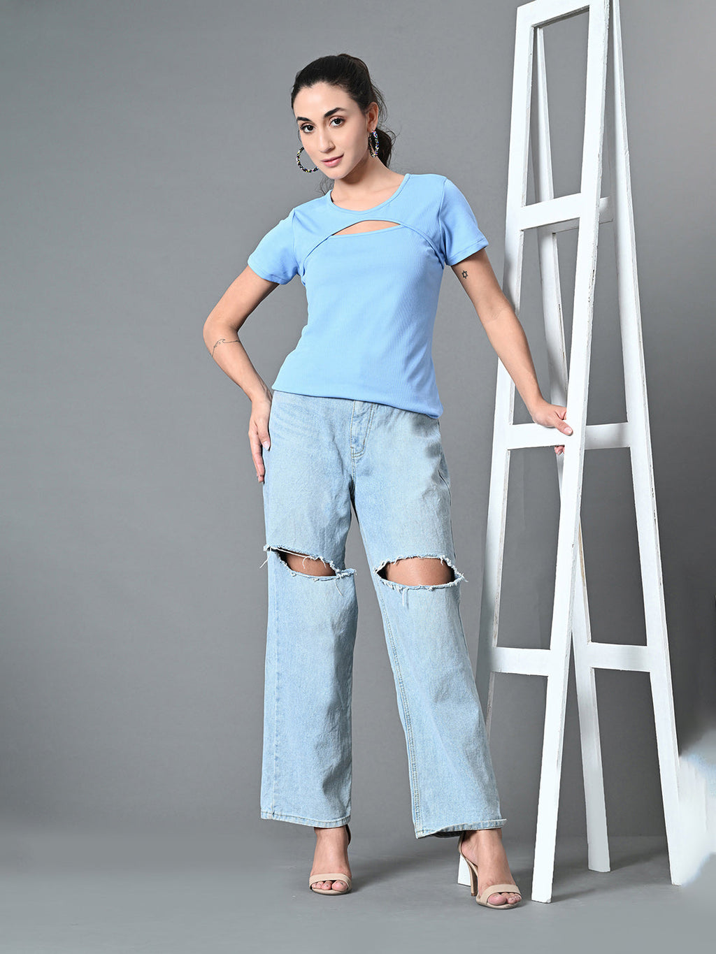 Myshka Women's Ribbed Round Neck Cut-out Short Sleeves Top in Blue Color