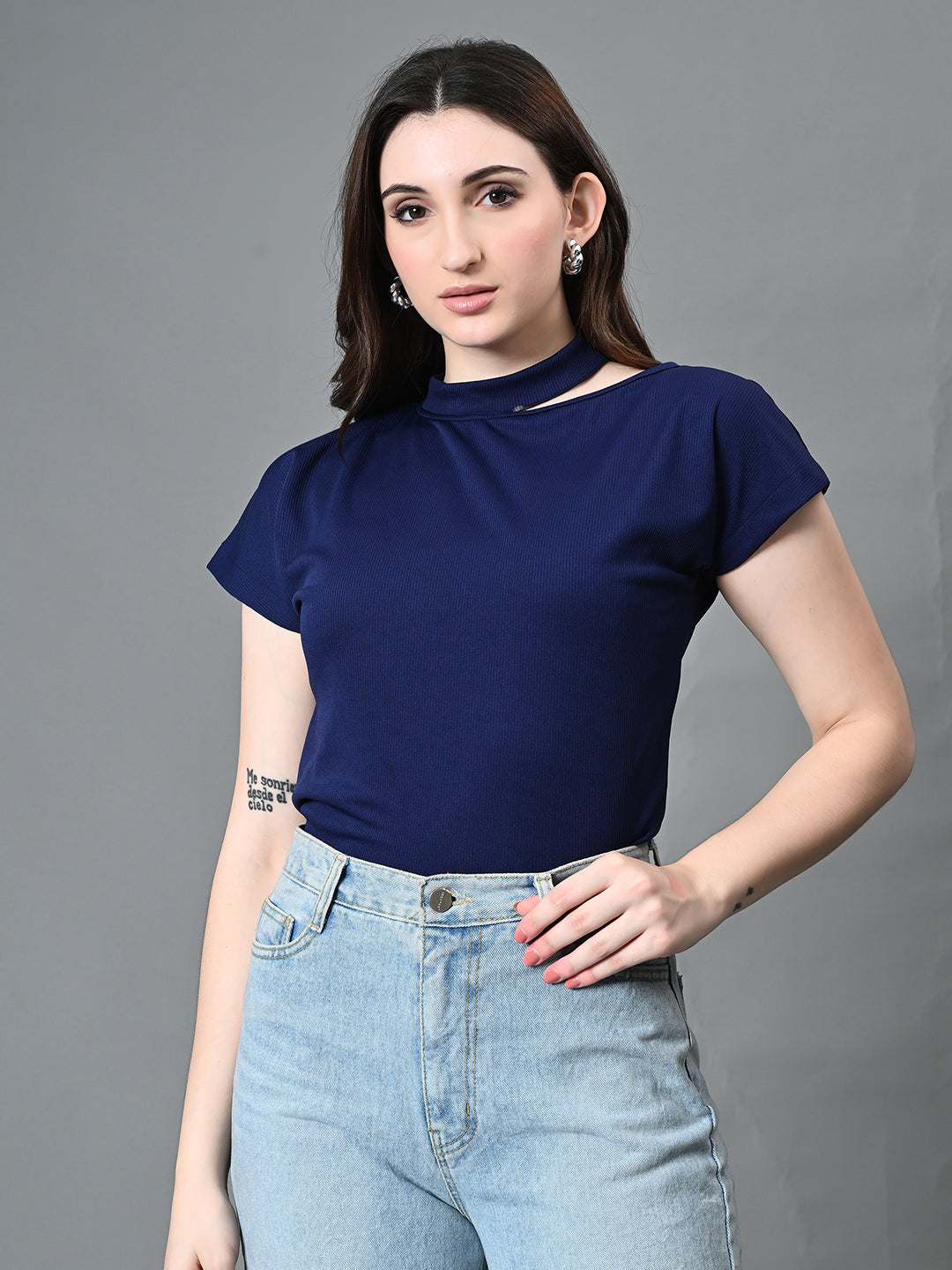 Myshka Women's Ribbed Choker Neck Cut-out Short Sleeves Top in Navy Blue Color