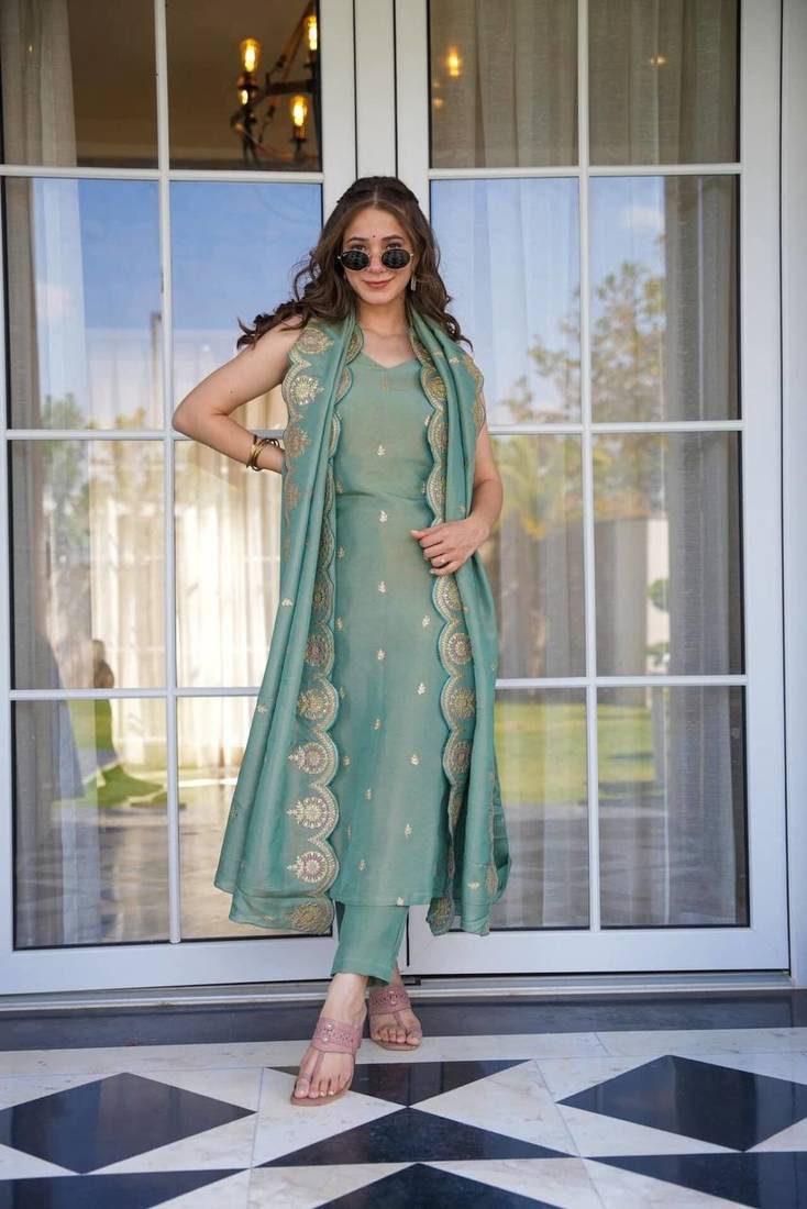 The52 Women Viscose Zari Chanderi Fabric Straight Kurta, Pant and Dupatta Set - Distacart