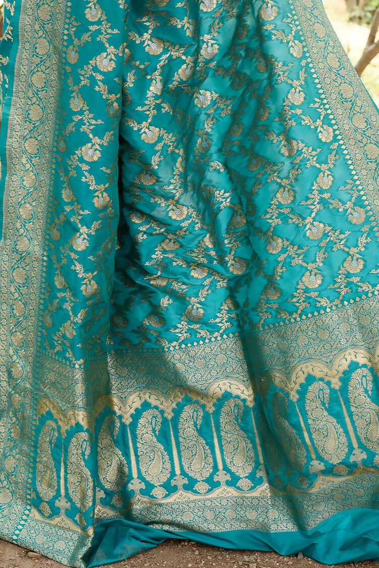 Joban Fashion Green Banarasi Soft Pure Handloom Banarasi Silk Saree