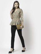 Myshka Printed 3/4 Sleeve V-Neck Casual Pure Cotton Green Top For Women