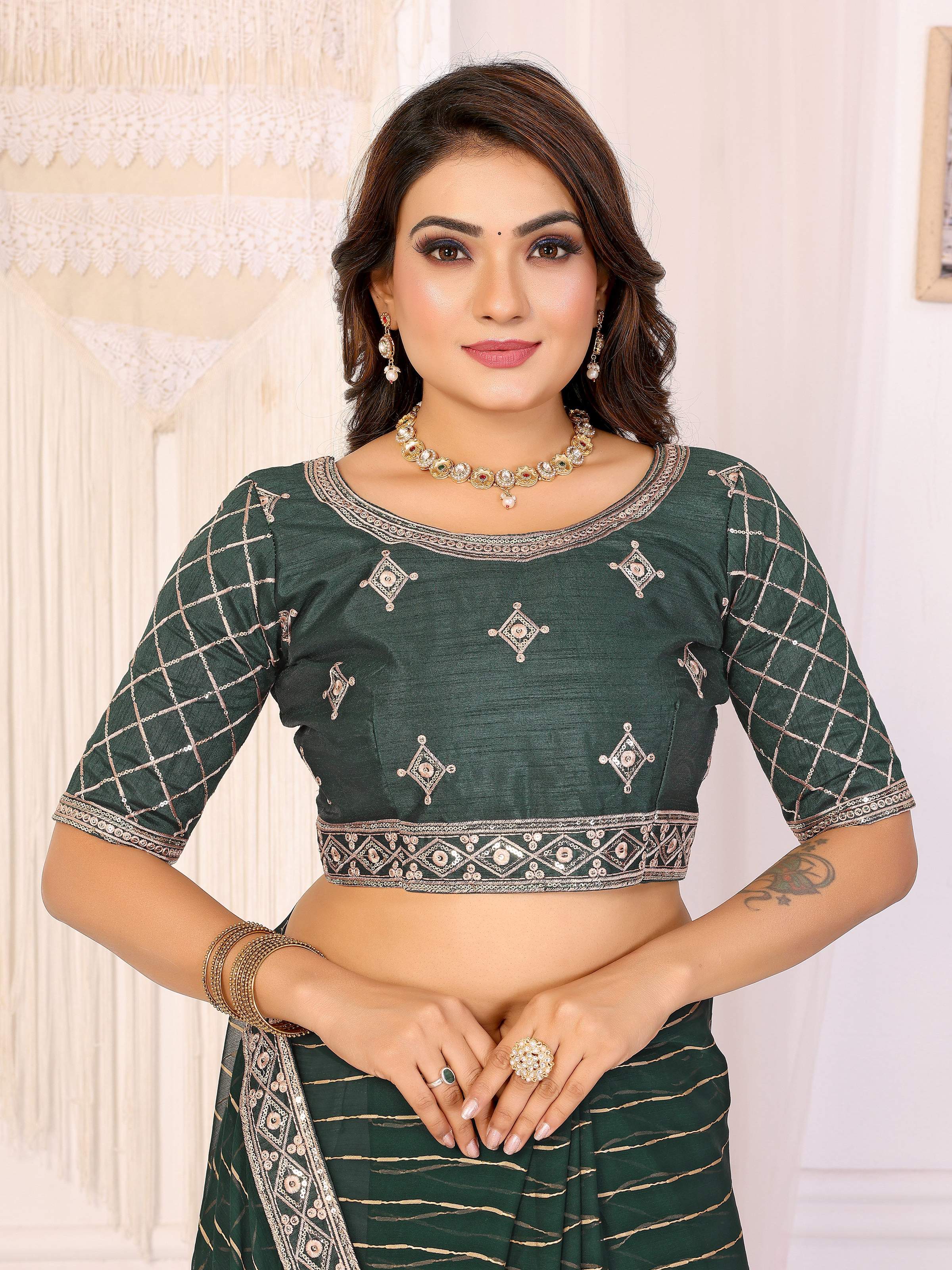 Vedant Vastram Georgette Embroidered & Sequin work Bollywood Fancy Saree - Green