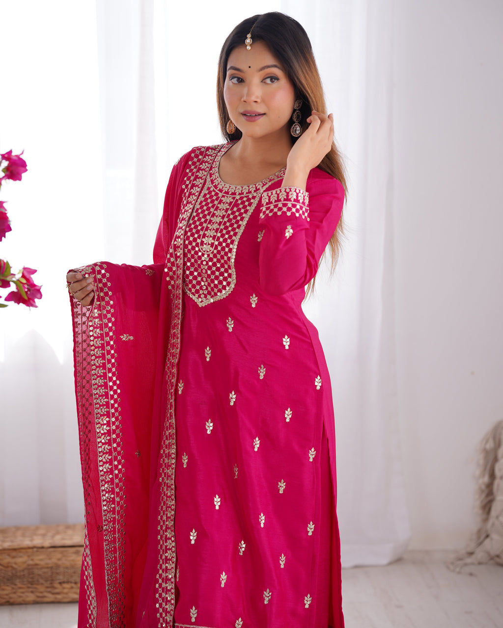 Lorenvalley Magenta Chinon Silk Embroidery Sequence and Jari Work Kurta Trousers with Dupatta Set - Distacart