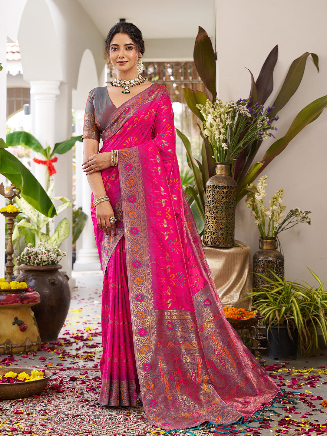 Anaita Magenta Silk Woven Saree With Blouse - Distacart