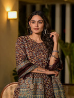 Yufta Maroon Floral Print Piping On Yoke Pakistani Style Kurta With Trousers And Dupatta Set