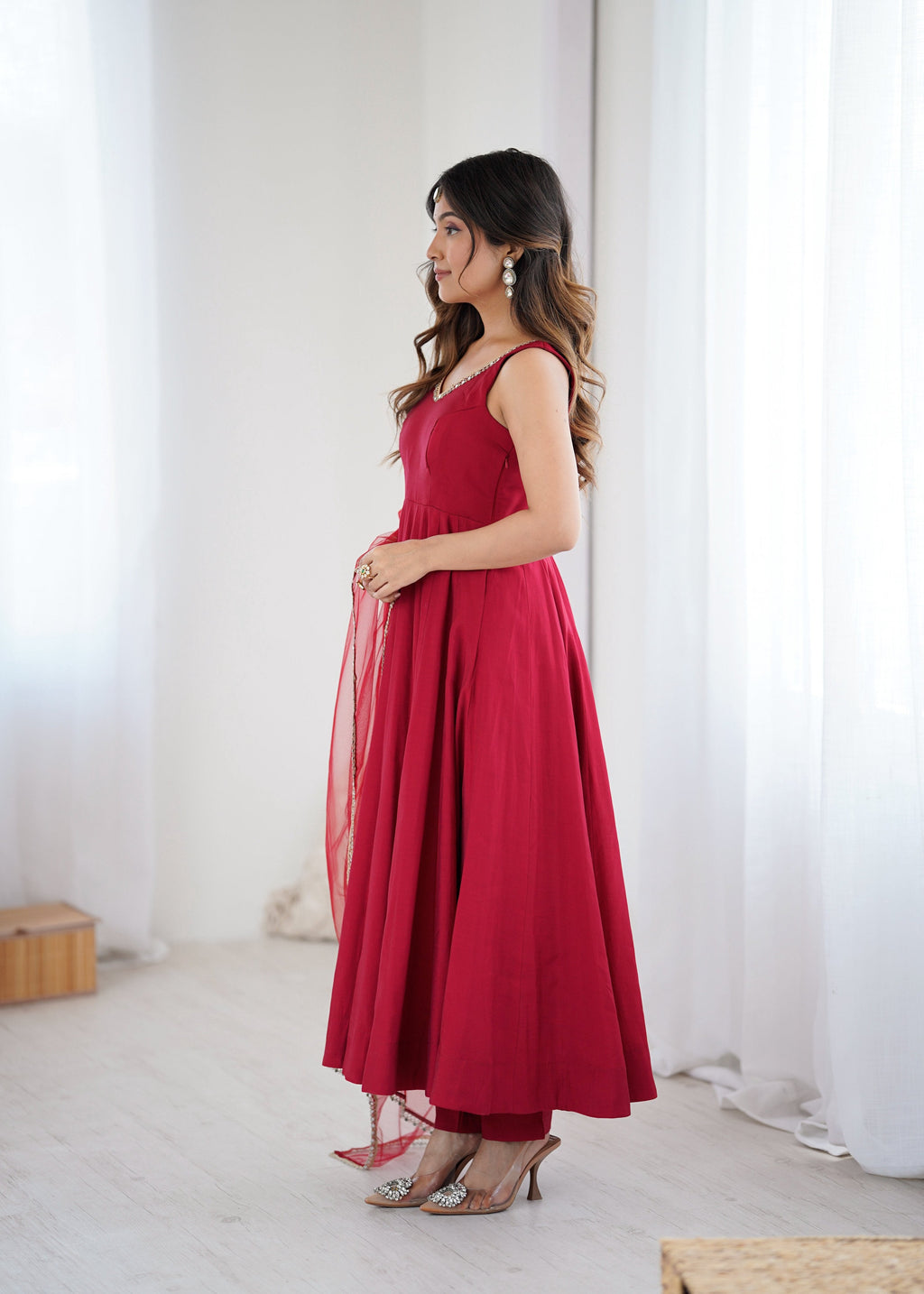Lorenvalley Fashion Maroon Pure Romansilk Chanderi Fabric Yoke Fancy Lace Work Anarkali Kurta Pant With Dupatta Set