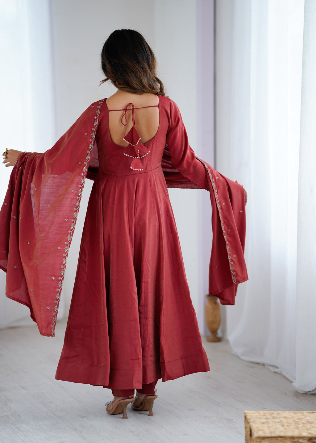 Lorenvalley Fashion Maroon Roman Shimmer Chanderi Silk Yoke Fancy Handwork Beads Work Anarkali Kurta Pant With Dupatta Set - Distacart