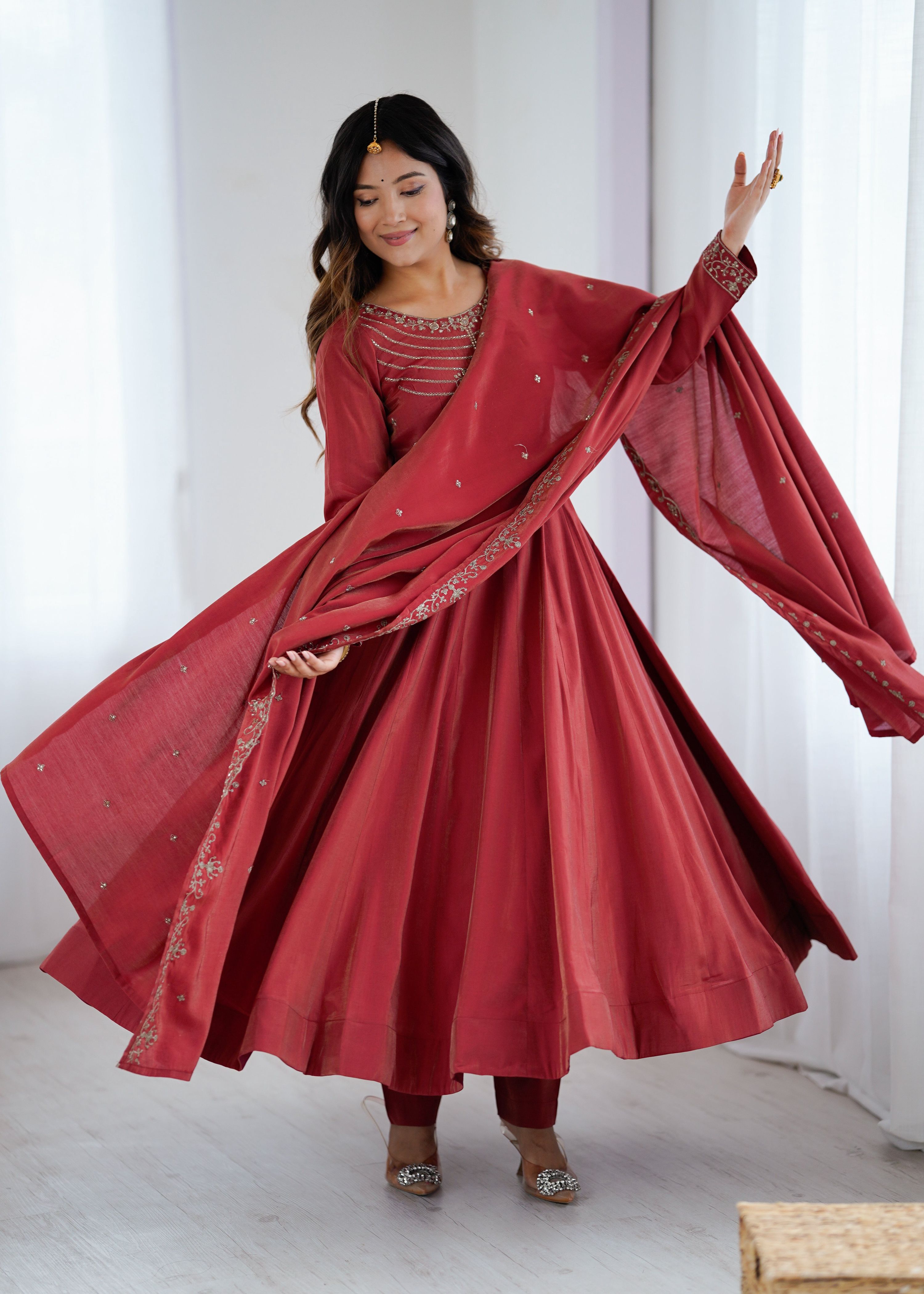Lorenvalley Fashion Maroon Roman Shimmer Chanderi Silk Yoke Fancy Handwork Beads Work Anarkali Kurta Pant With Dupatta Set - Distacart