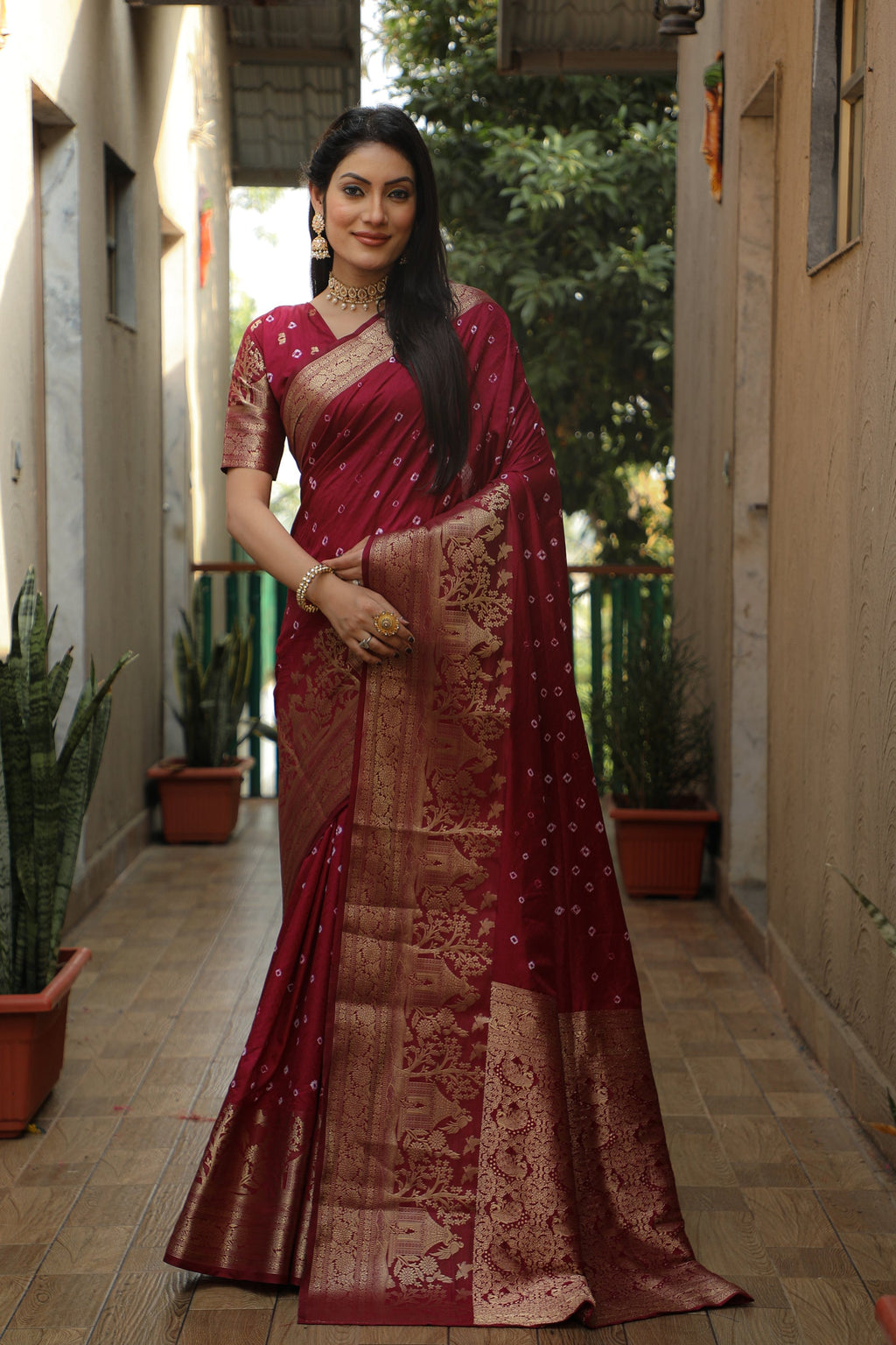Lorenvalley Premium Pure Handmade Bandhej Kanjivaram silk saree with Zari Weaving Rich Pallu saree - Maroon