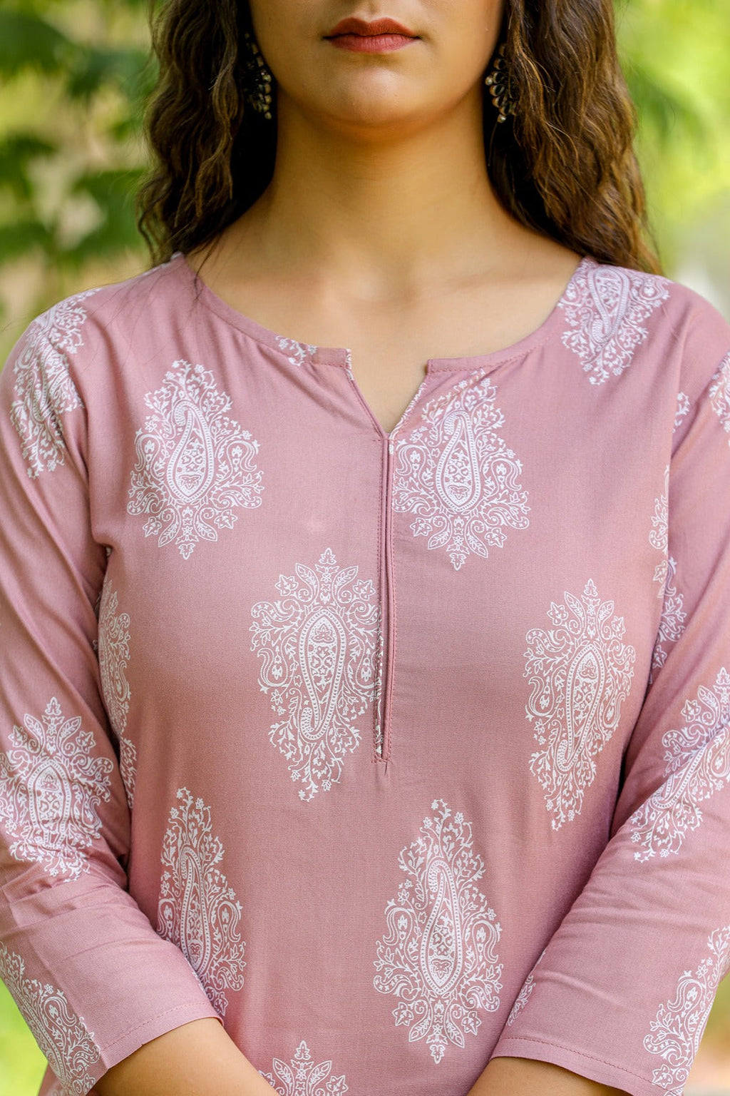Yufta Mauve & Off White Printed Dupatta Set