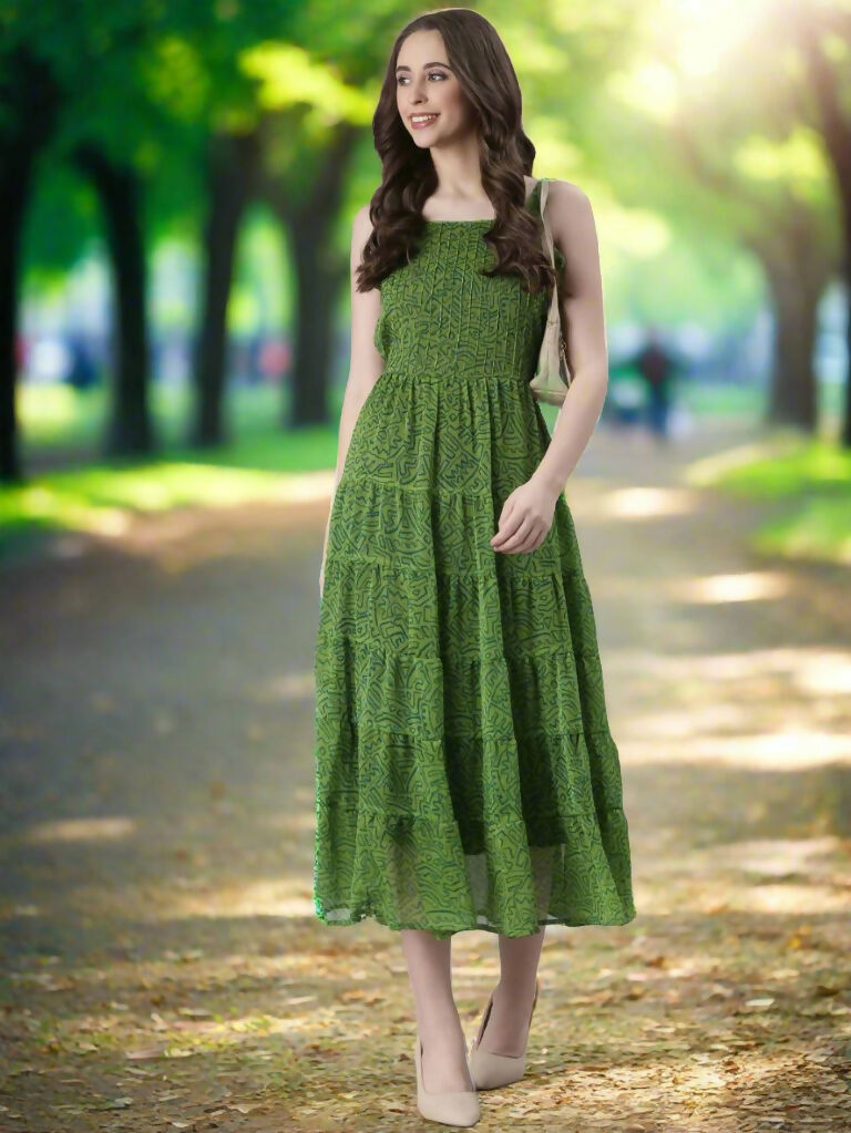 Souchii Green Varlie Printed Tiered Dress – Flowy Fit & Flare