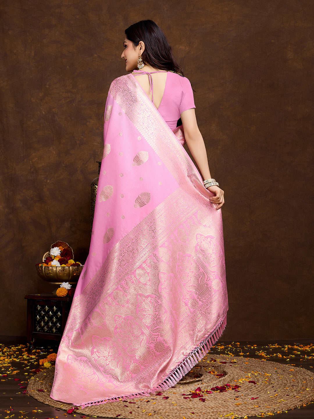 Vedant Vastram Banarasi Silk Fashion Saree - Pink