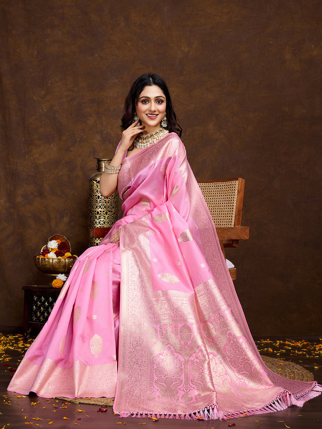 Vedant Vastram Banarasi Silk Fashion Saree - Pink