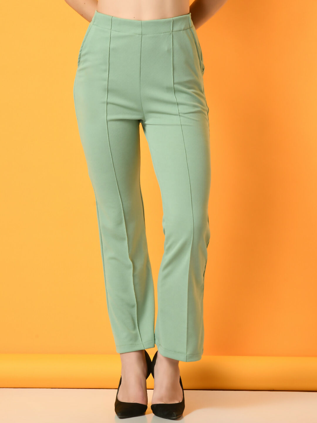 Myshka Women's Green Solid Coat With Trousers