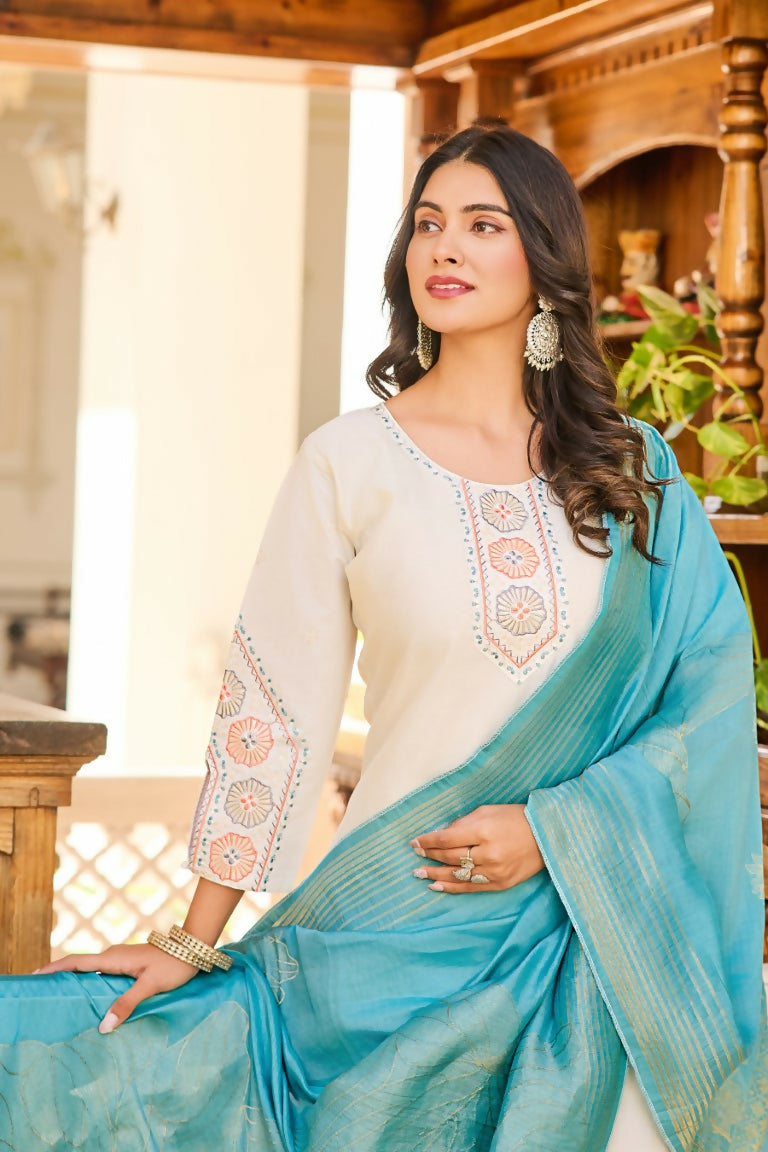 Festive Wear Ethnic White vetigun Stitched Suit With Dupatta - Nisha