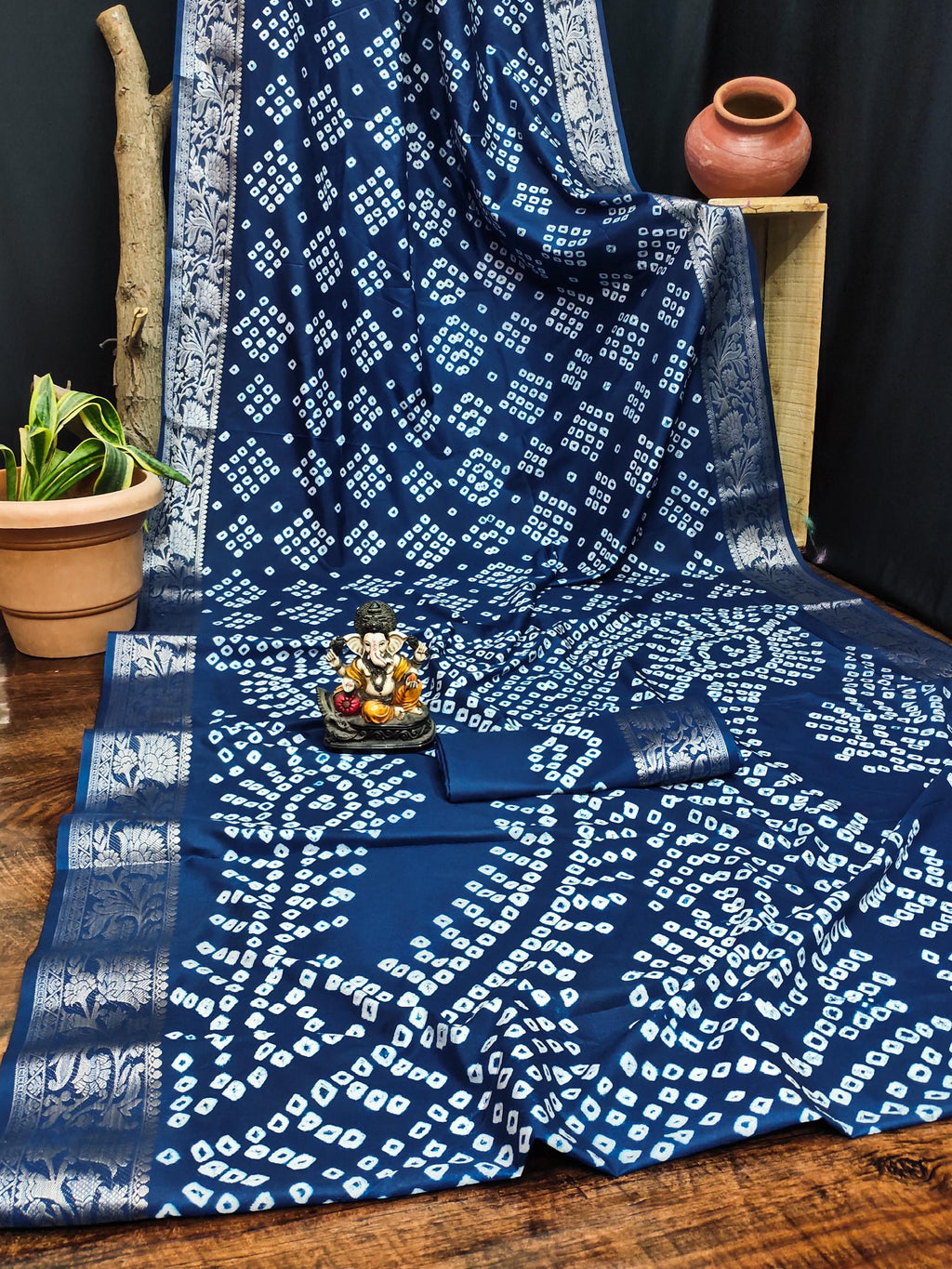 Anaita Navy Pure Bandhej Silk Saree With Zari Weaving Work - Distacart
