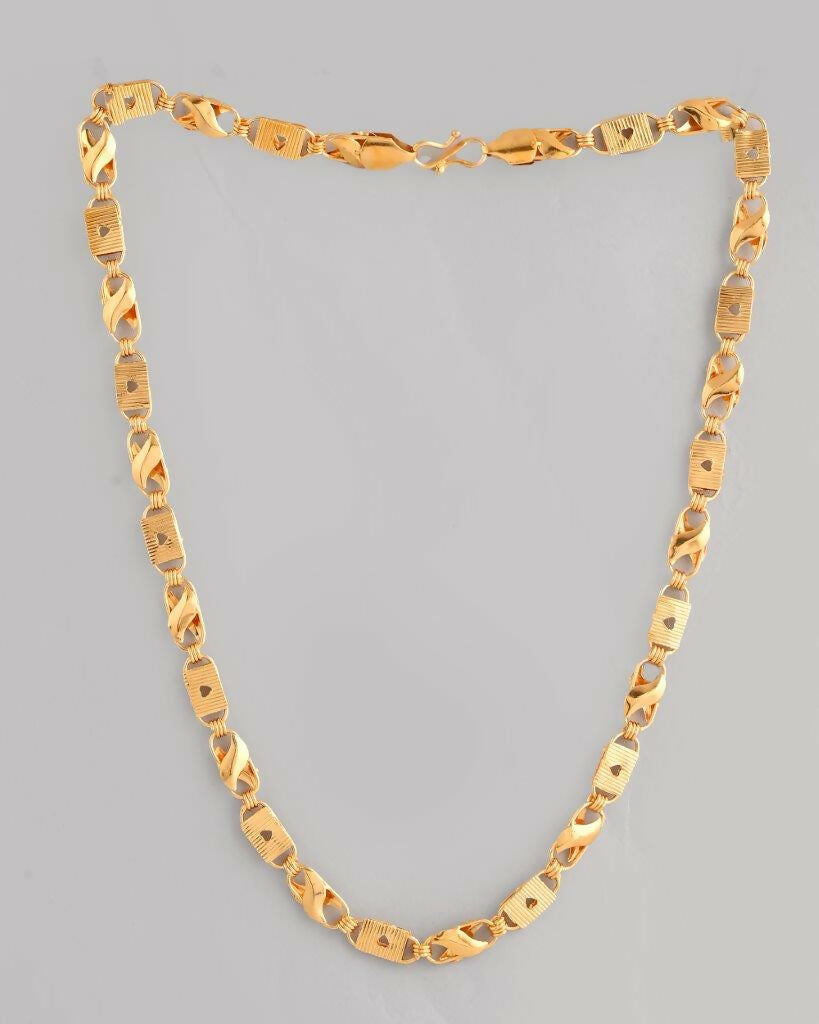 VOJ Gold-Polished Biscuit Shaped Chain With Small Heart