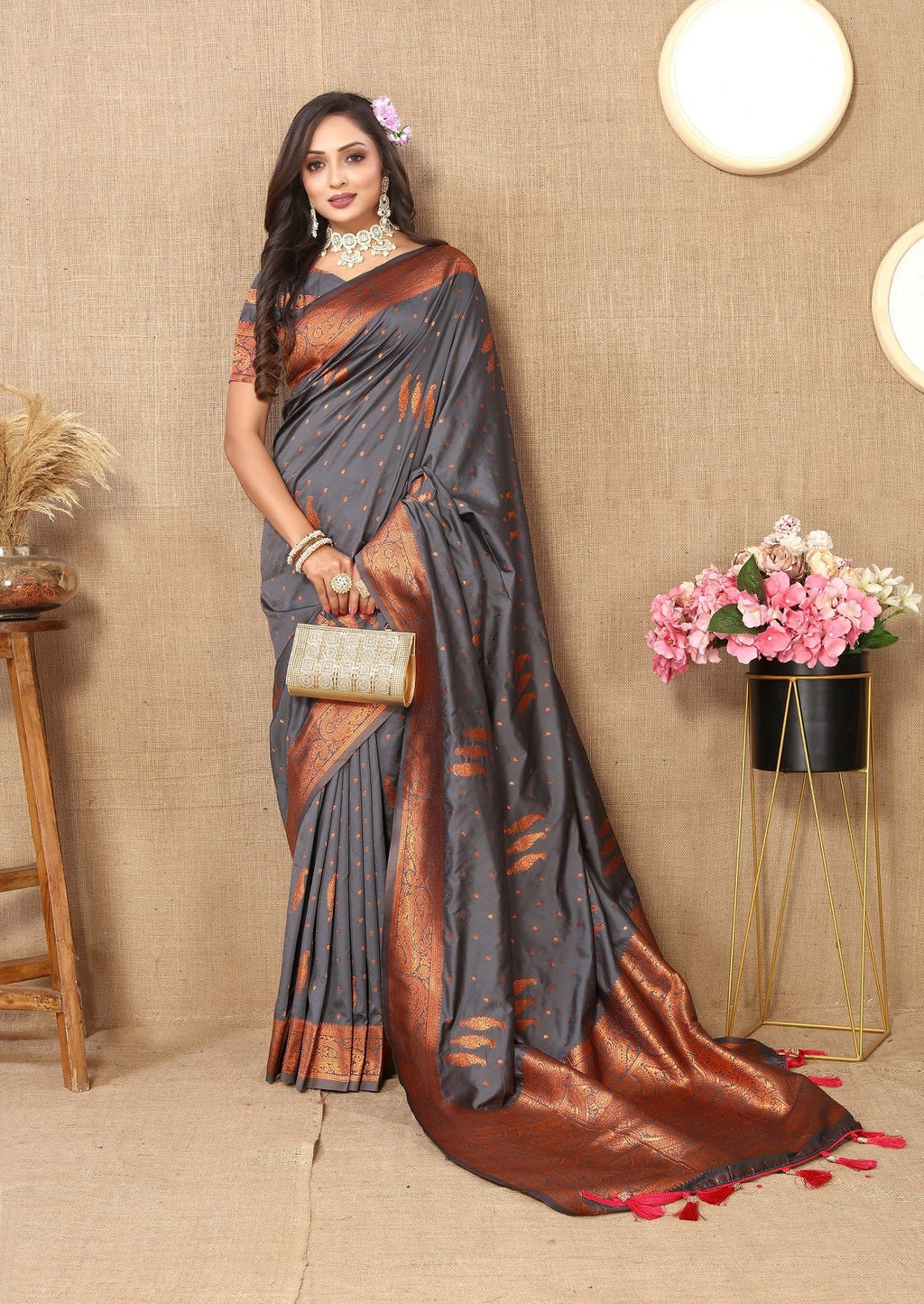 Vedant Vastram Grey Color Banarasi Silk Saree - Grey