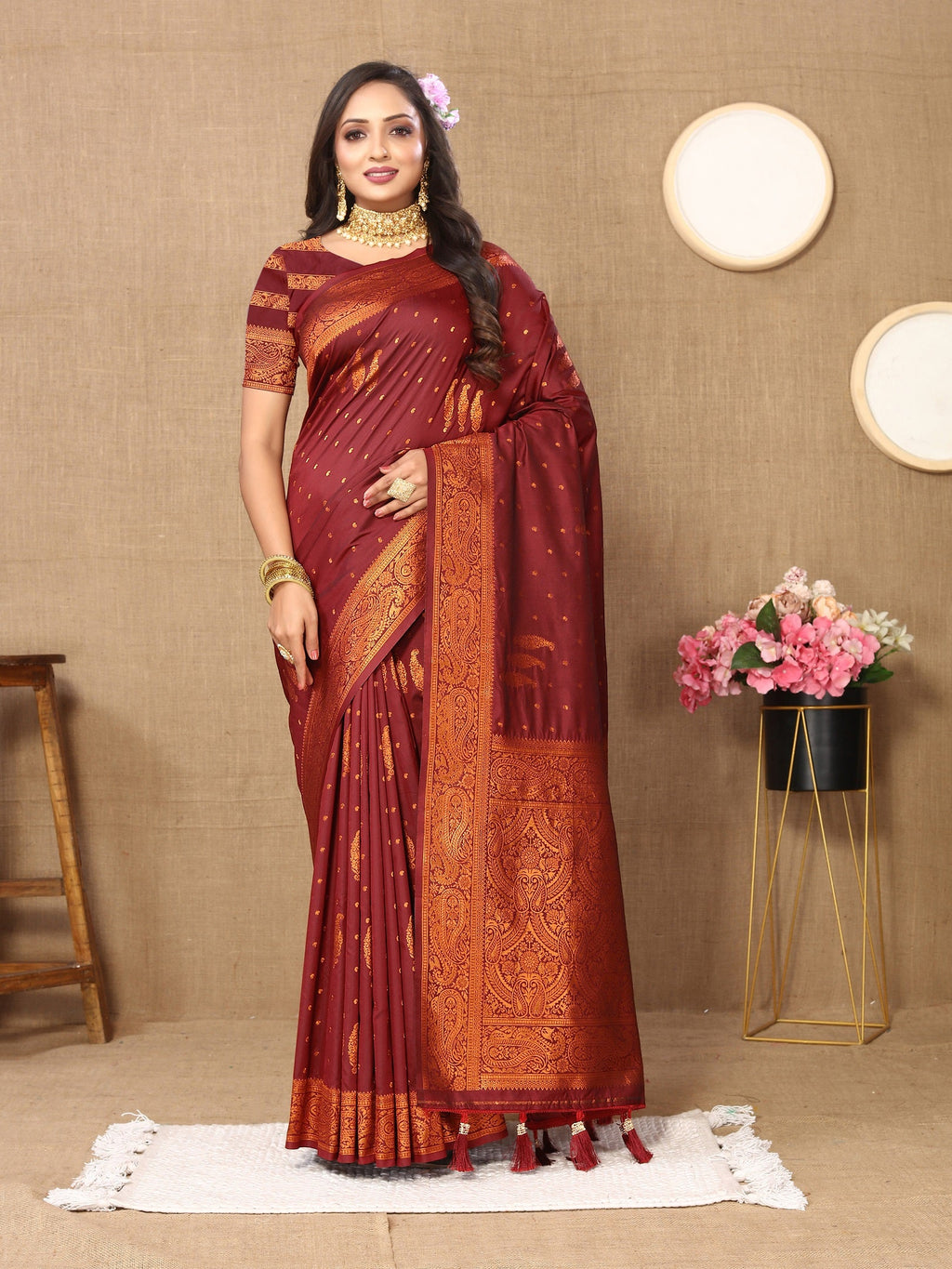 Vedant Vastram Maroon Color Banarasi Silk Saree - Maroon