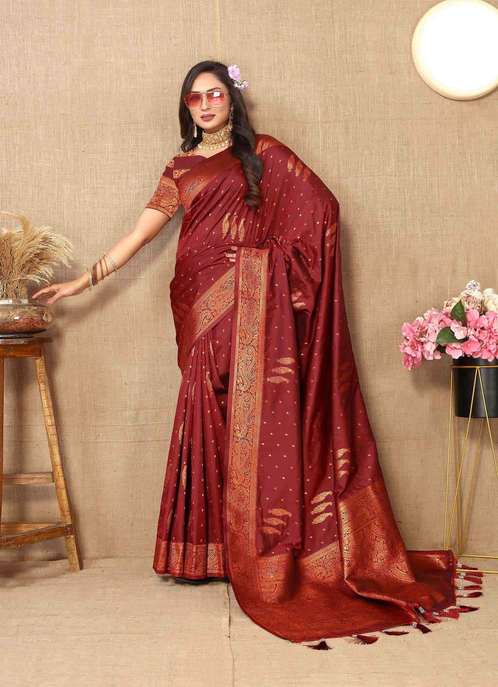 Vedant Vastram Maroon Color Banarasi Silk Saree - Maroon