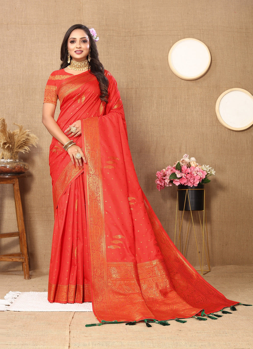 Vedant Vastram Red Color Banarasi Silk Saree - Red