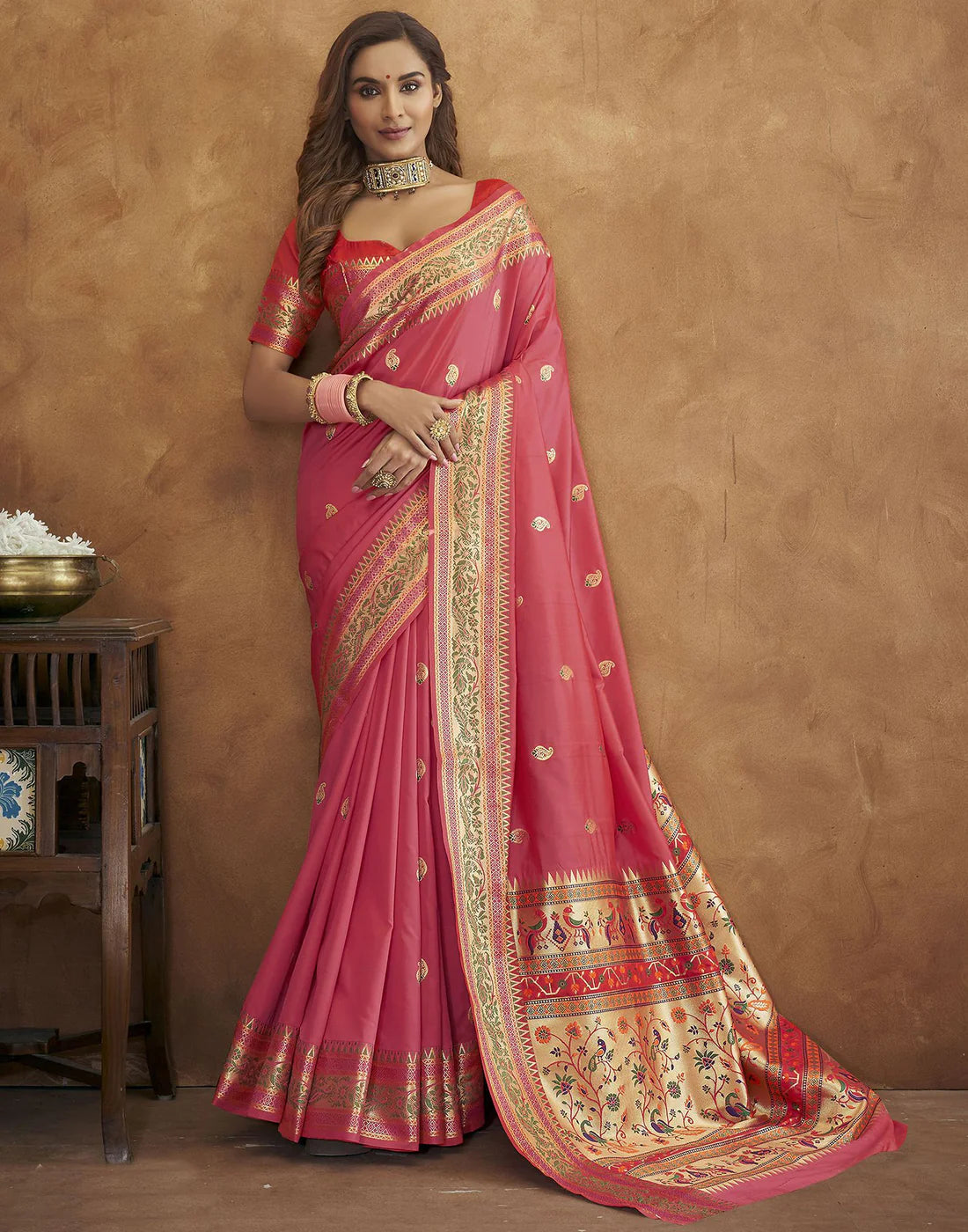 Vedant Vastram Peach Color Paithani Silk Saree - Peach