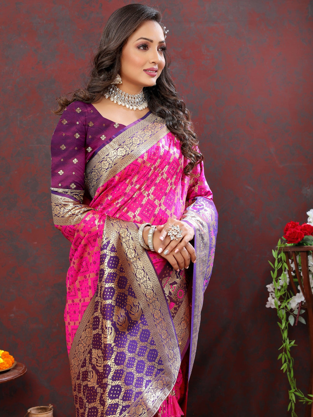 Vedant Vastram Pink Color Kanjeevaram Patola Silk Saree - Pink