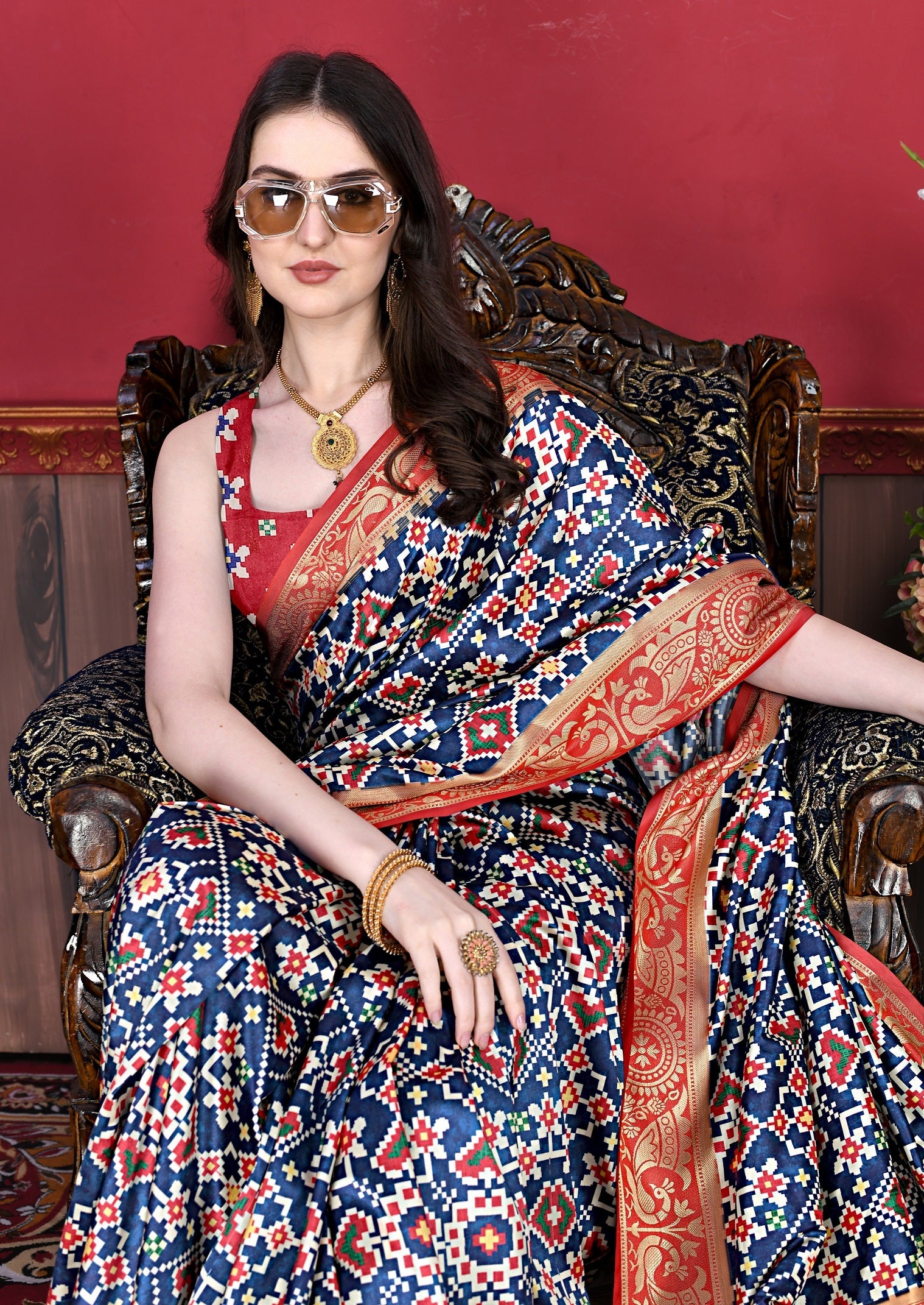 Vedant Vastram Navy Blue Color Kanjeevaram Silk Saree - Navy Blue