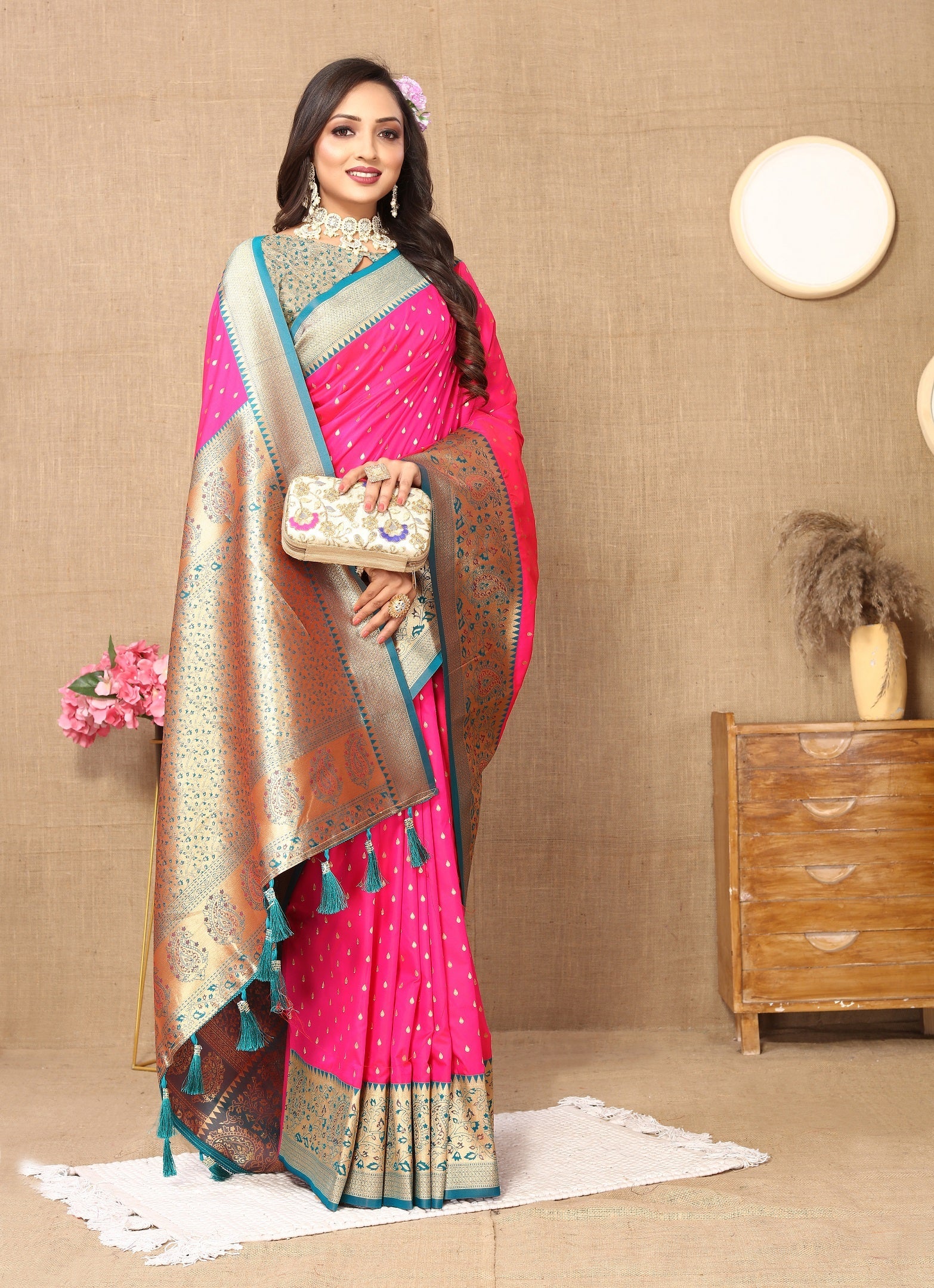 Vedant Vastram Pink Color Kanjeevaram Silk Saree - Pink - Distacart